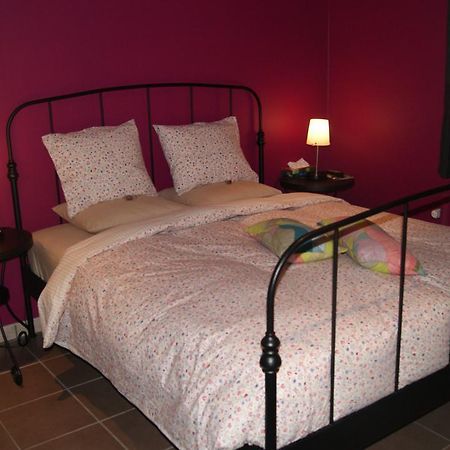 Fleurs-Sauvages Bed & Breakfast Hebronval ห้อง รูปภาพ