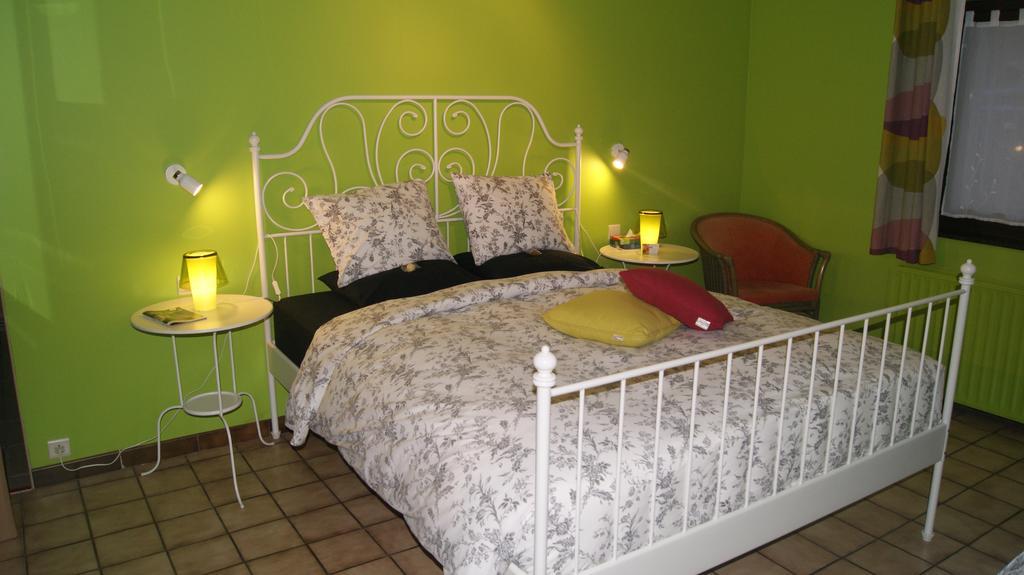 Fleurs-Sauvages Bed & Breakfast Hebronval ห้อง รูปภาพ